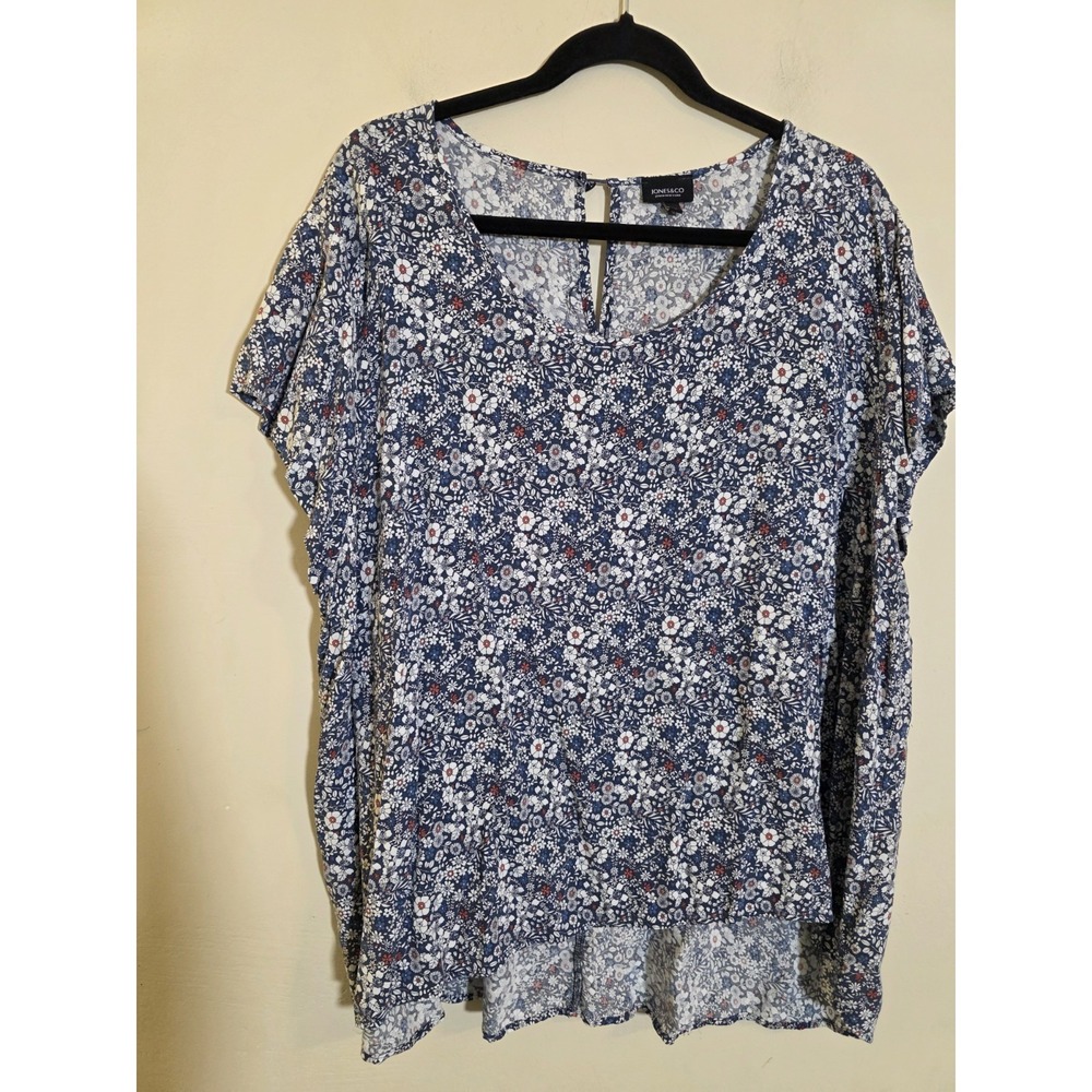 Jones & Co. Women's Size 3X Blue/White Floral‎ Flutter Sleeve Blouse Cottagecore